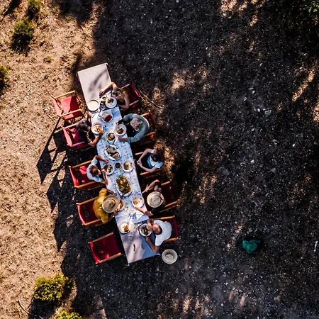 Romantica En El Campo, Cantallops, Girona Cantallops
